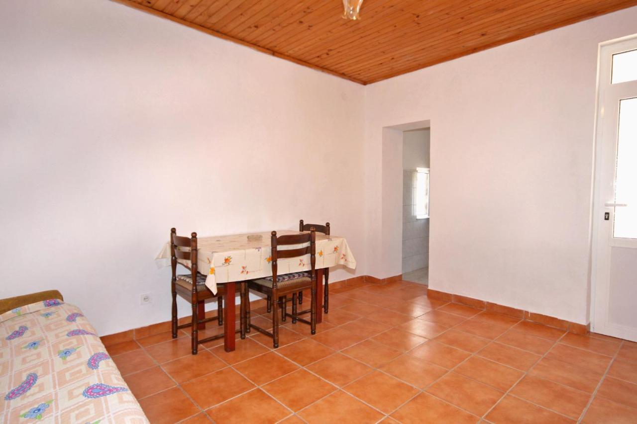 Apartments By The Sea Metajna, Pag - 6351 Exterior foto