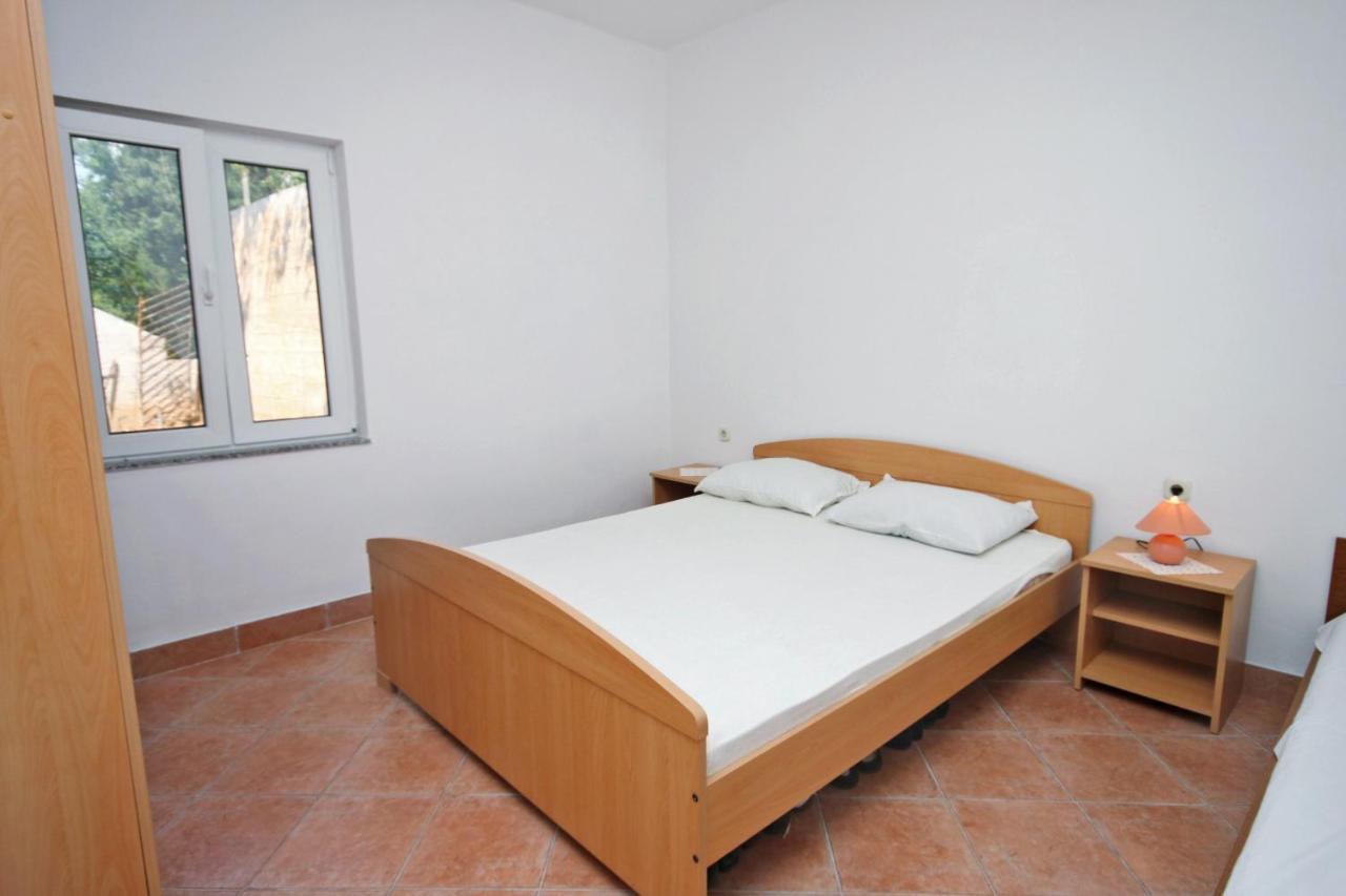 Apartments By The Sea Metajna, Pag - 6351 Exterior foto